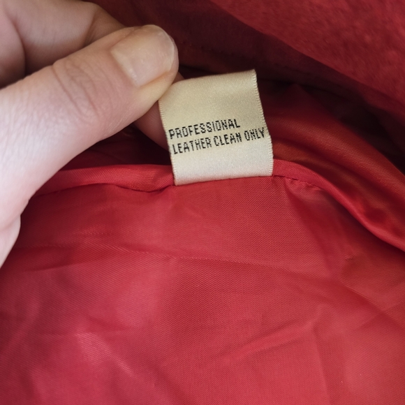 Yvonne Marie 100% Leather Jacket - Picture 7 of 7